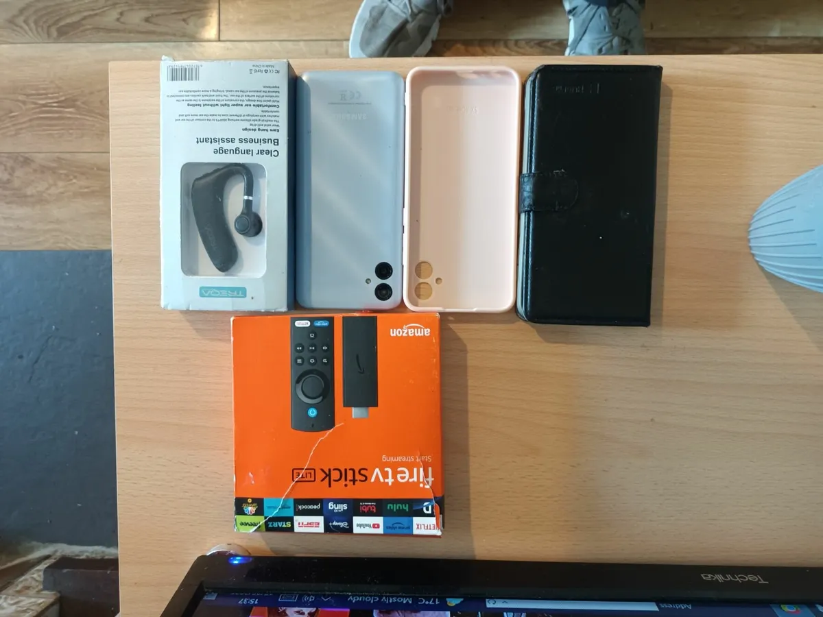 phone - Image 2