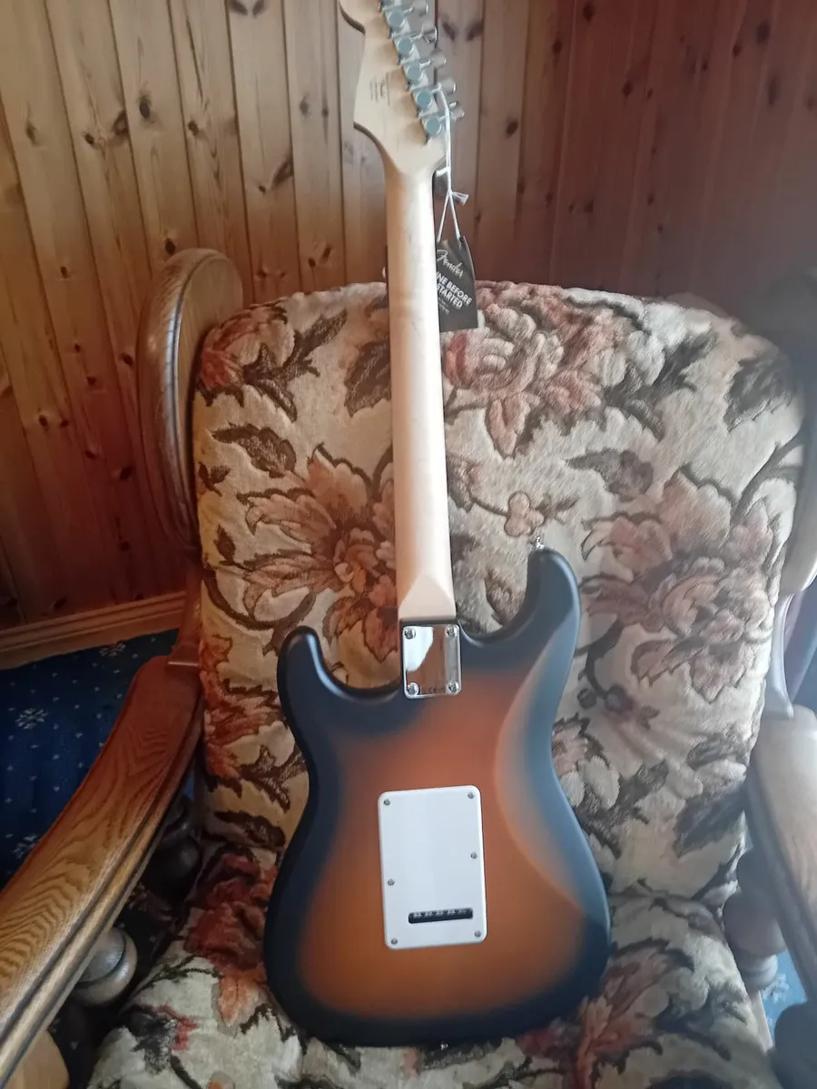 Electric Guitar and Cable - Image 1