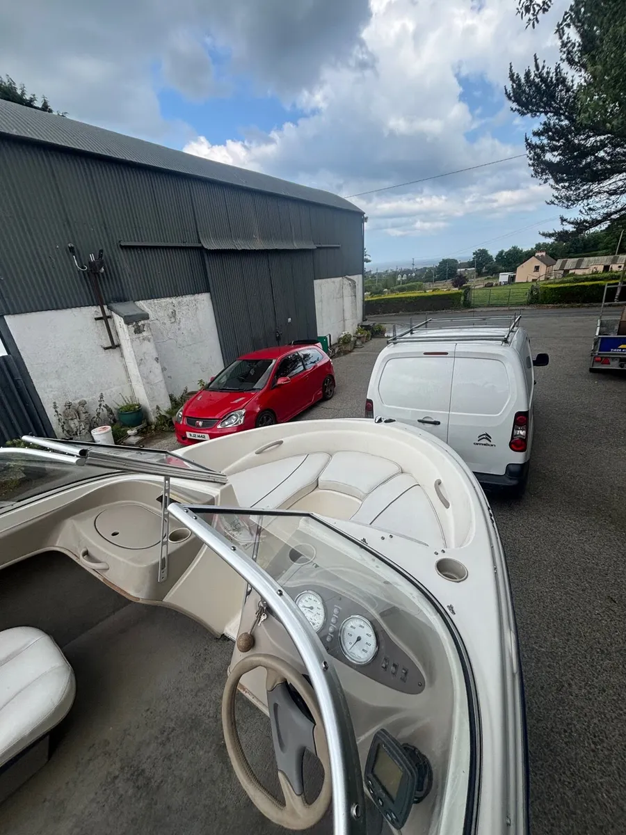 Bayliner 180 with trailer and engine 125hp - Image 2