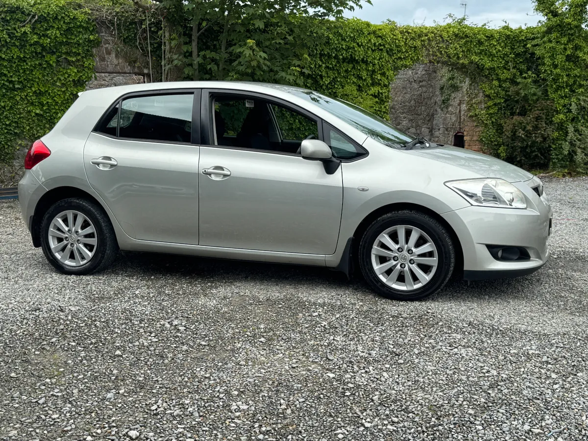 2009 Toyota Auri 1.4 D4D - Image 2