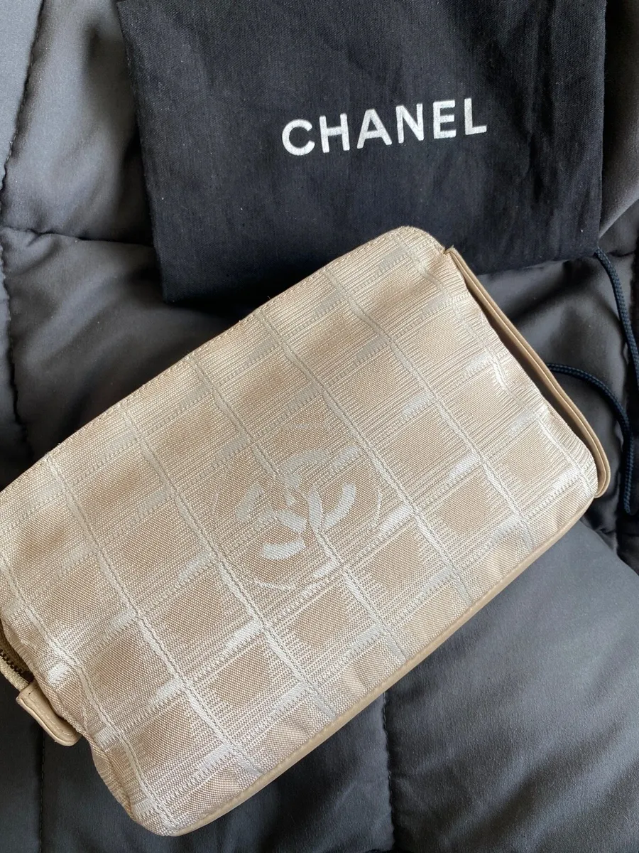 Chanel bag - Image 1