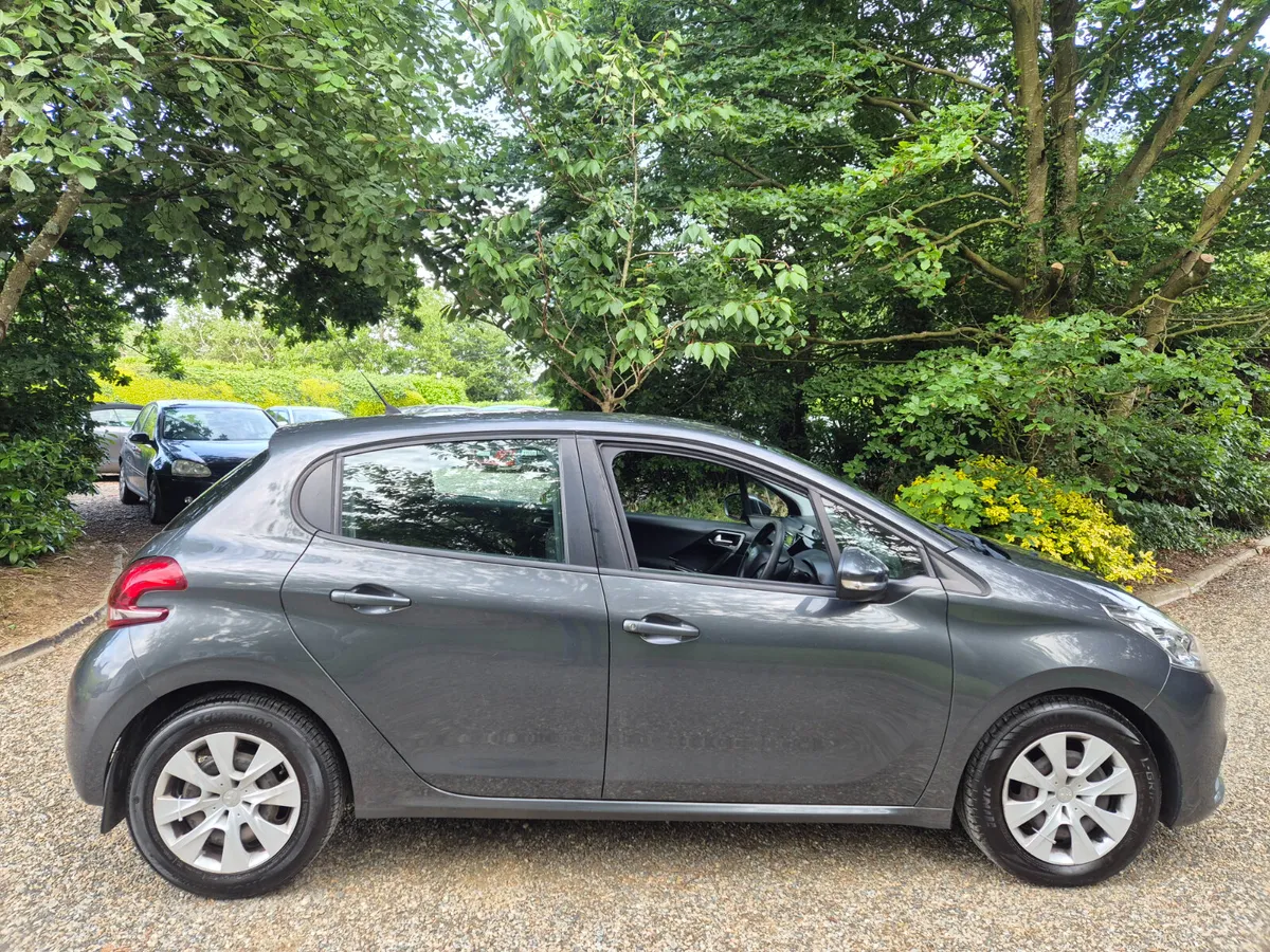 2015'PEUGEOT 208 1.0 - ONLY 65 K MILES - Image 2