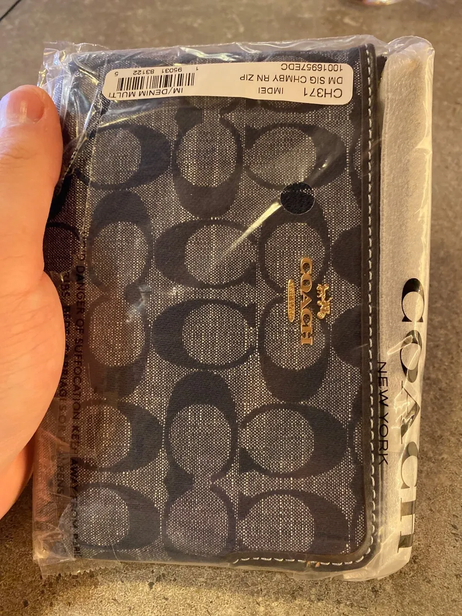 Coach bags With New Condition ! - Image 3