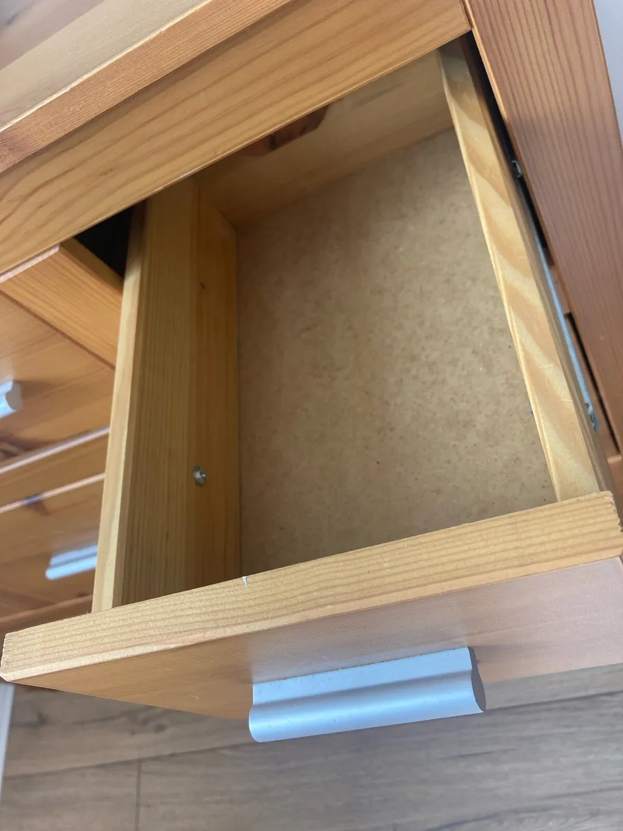 Chest of drawers - Image 2