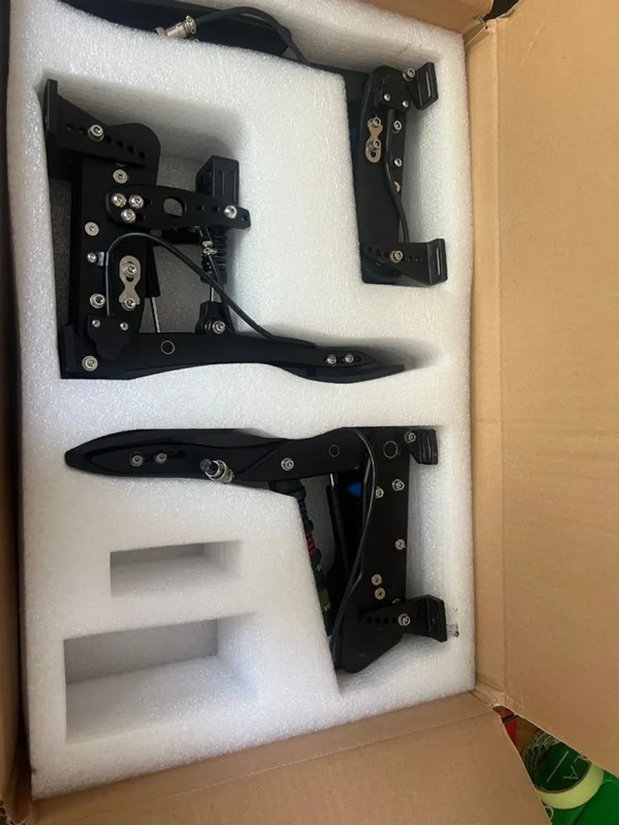 Vnm pedal set - Image 1
