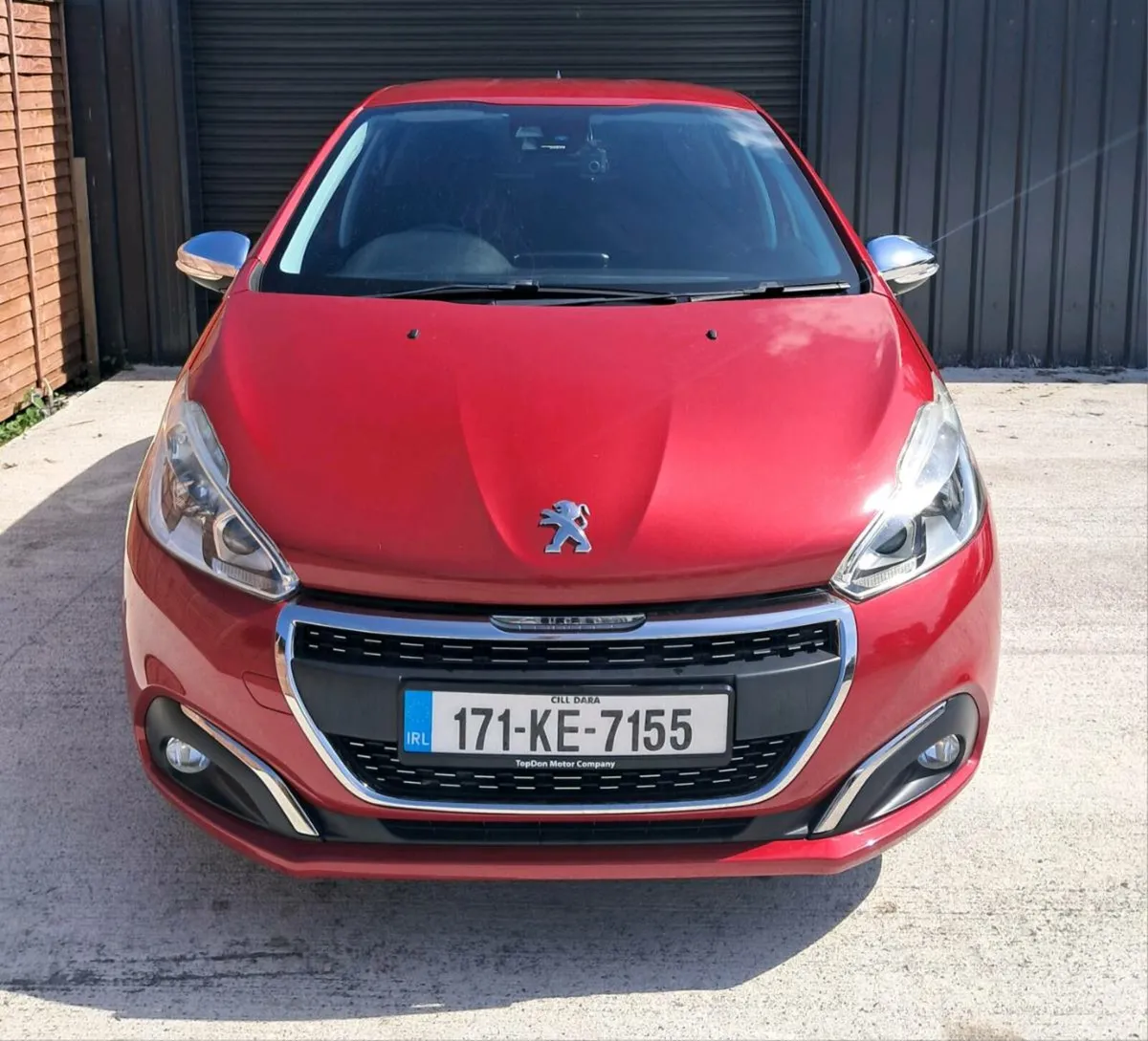 Peugeot 208 1.2L - Image 2