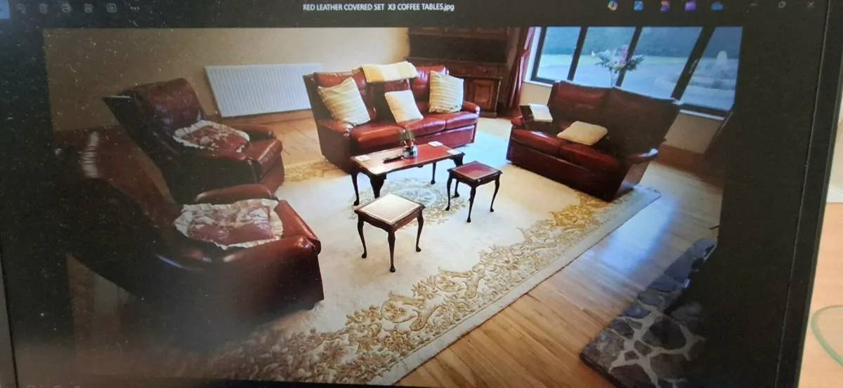 Large genuine wool rug - Image 1