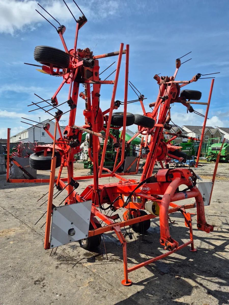 Kuhn GF 8501 Tedder - Image 2