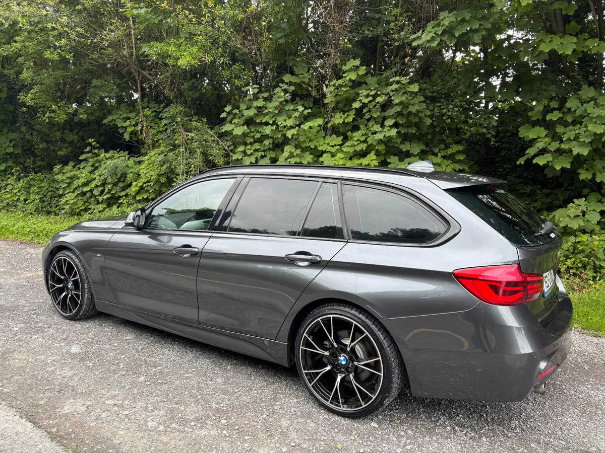 BMW 320d M-sport Estate 2015 - Image 3