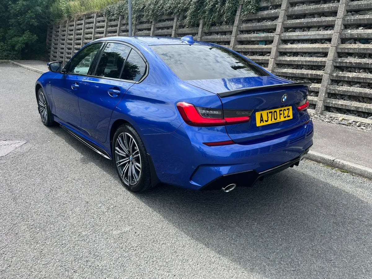 2021 BMW 3 Series 330e M Sport 4dr Step Auto - Image 3
