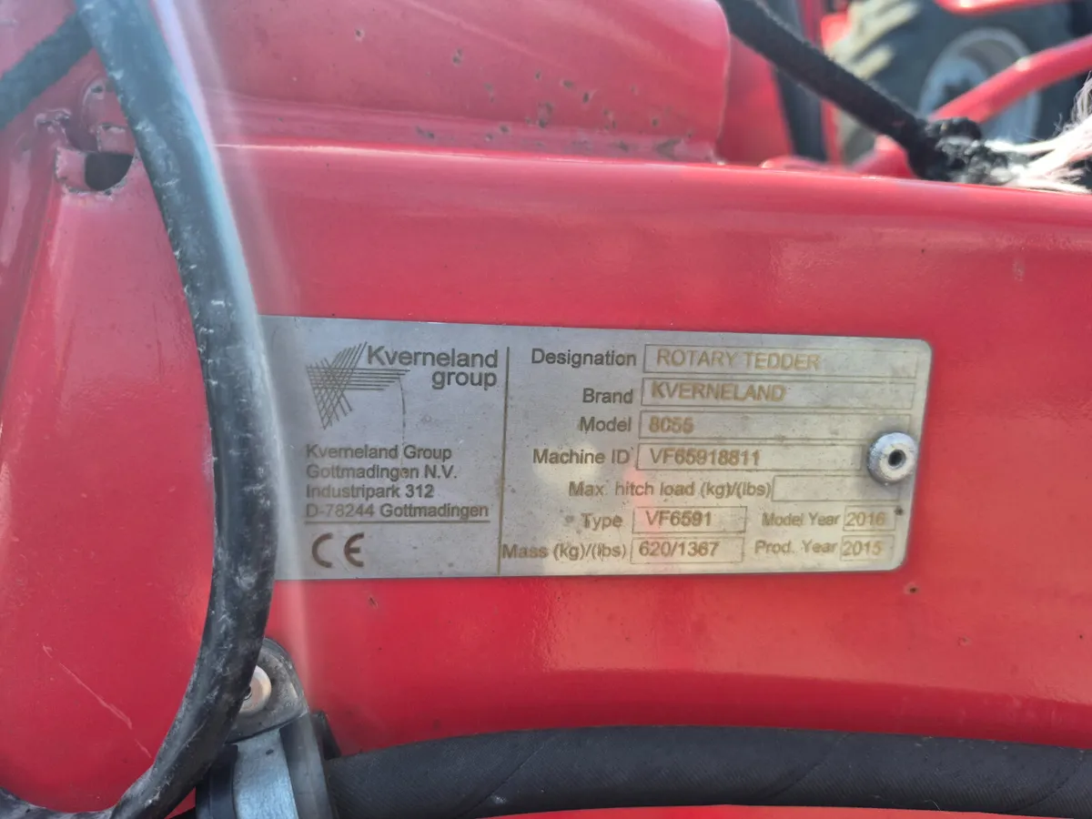 2016 Kverneland 8055 Tedder - Image 3