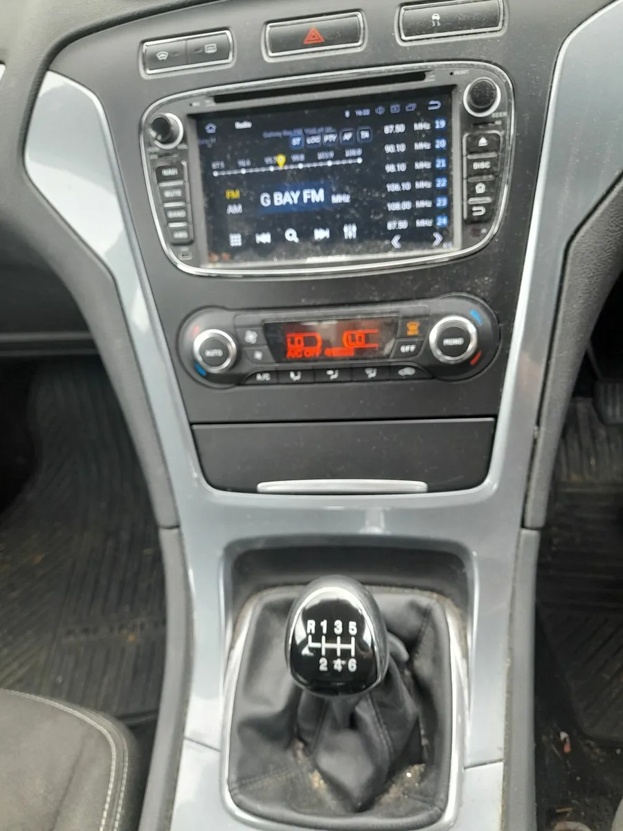 Ford Mondeo 2011 - Image 2