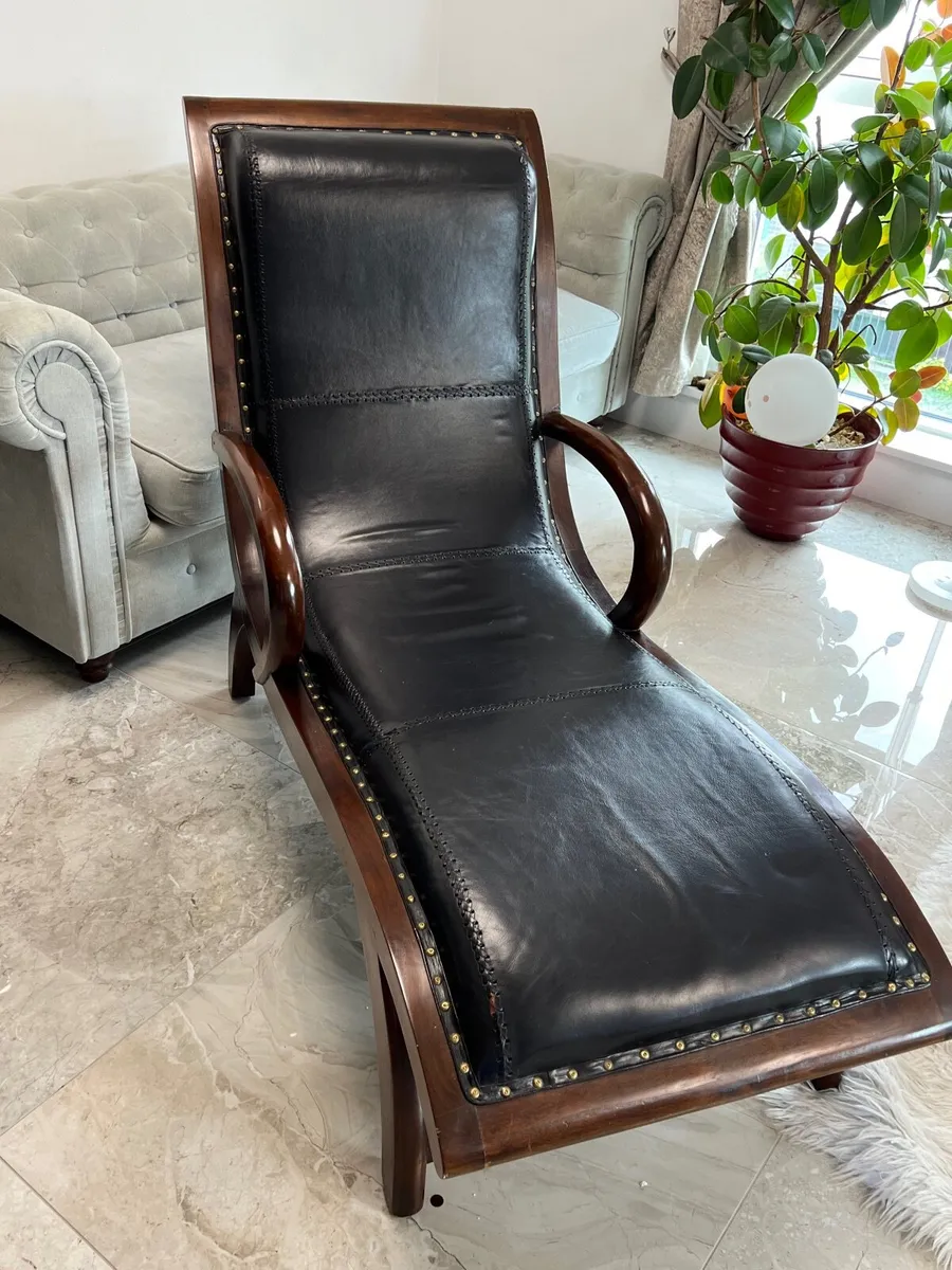Leather couch - Image 3