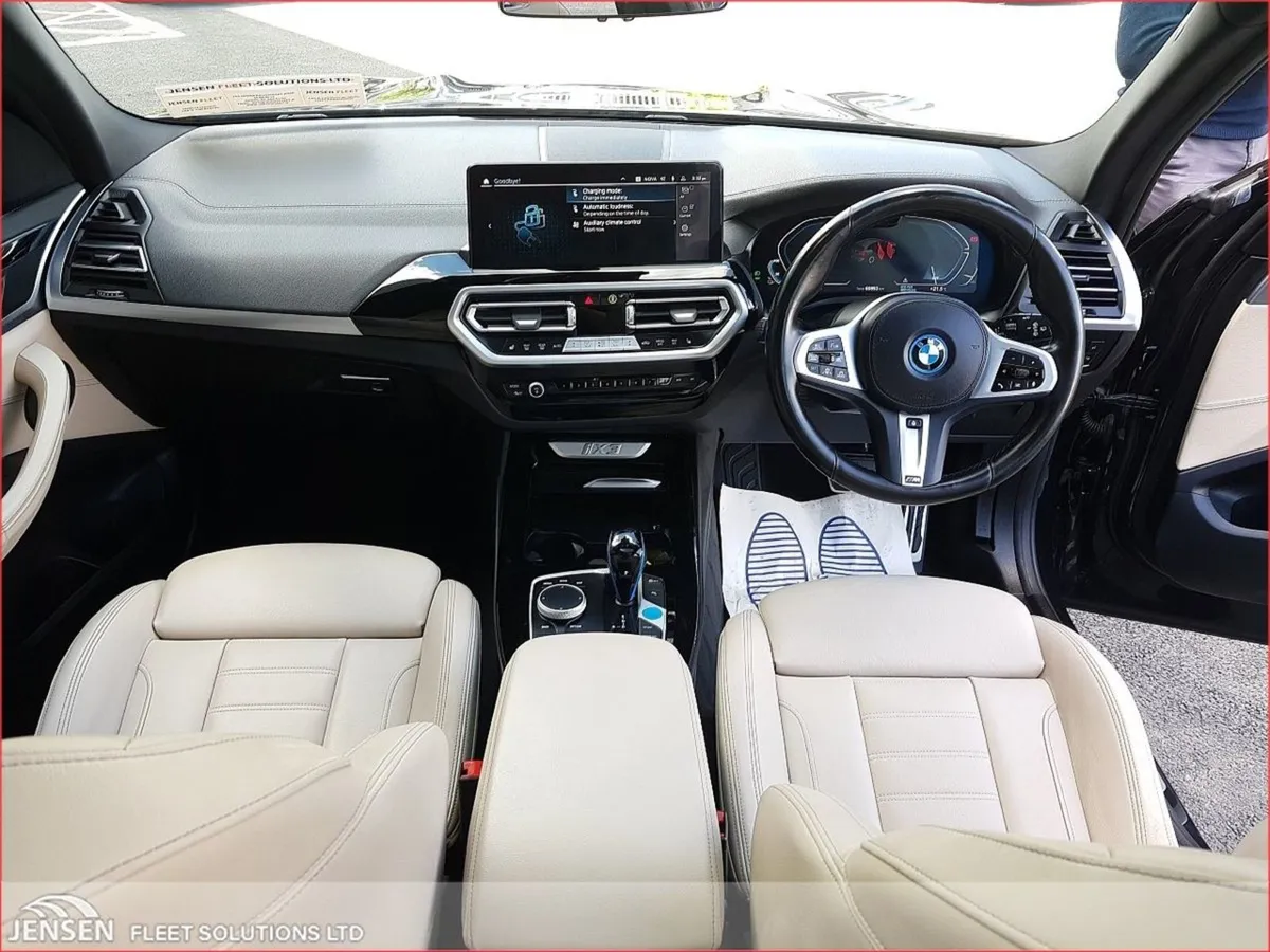 BMW iX3 80 kWh M Sport  facelift Model - Image 4