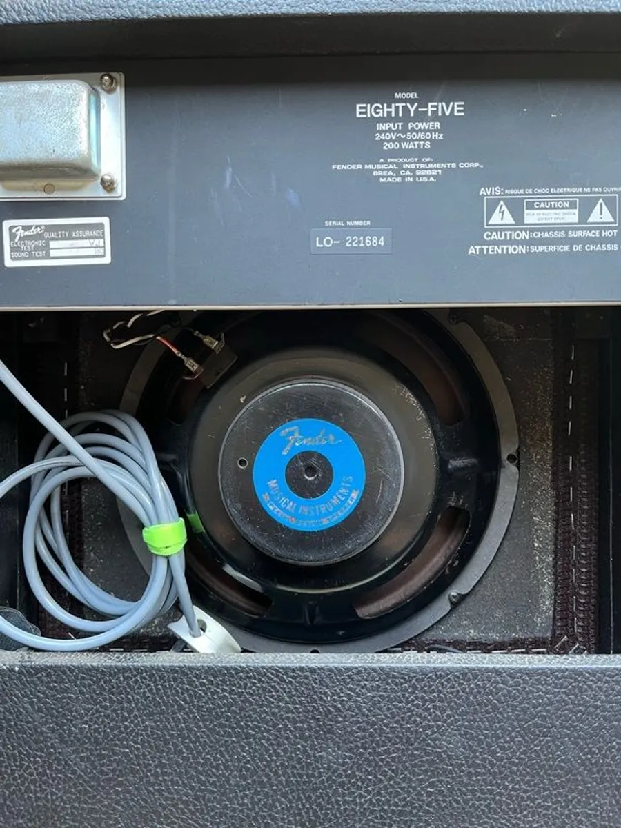 Fender Eighty-Five made USA 200 Watts - Image 4