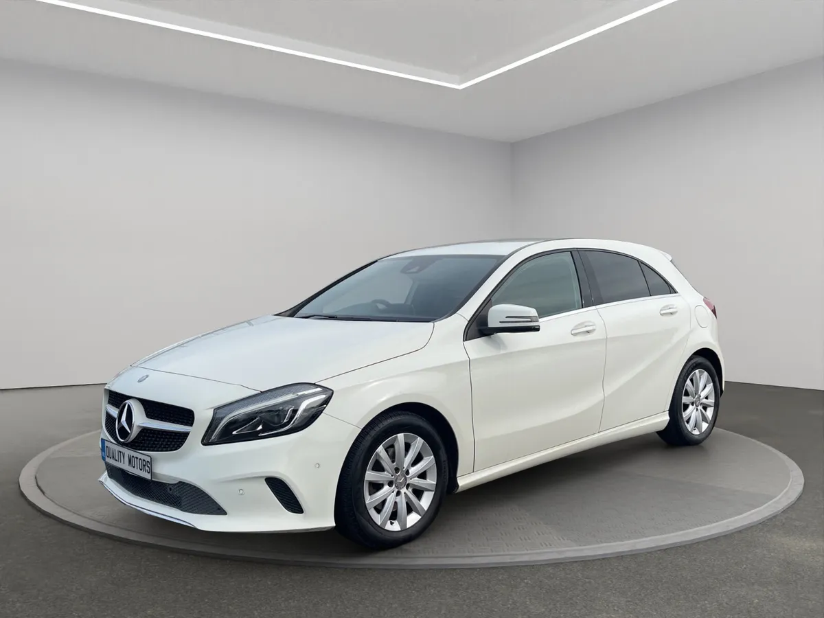 2016 MERC A180 (S125) - Image 2