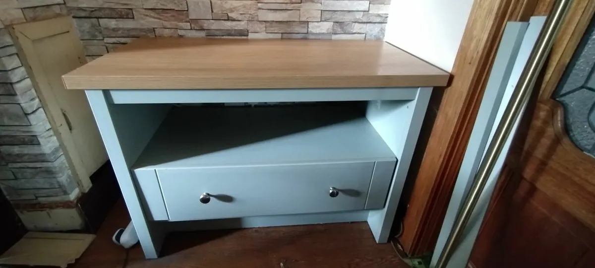 Tv cabinet - Image 3