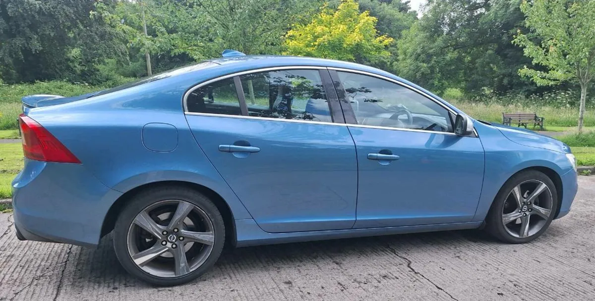 VOLVO S60 D4 R line with Brand New NCT - Image 3