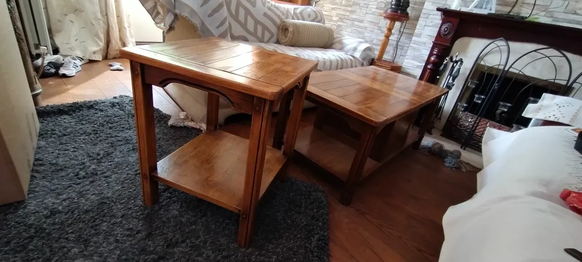 Coffee table (storage) - Image 1