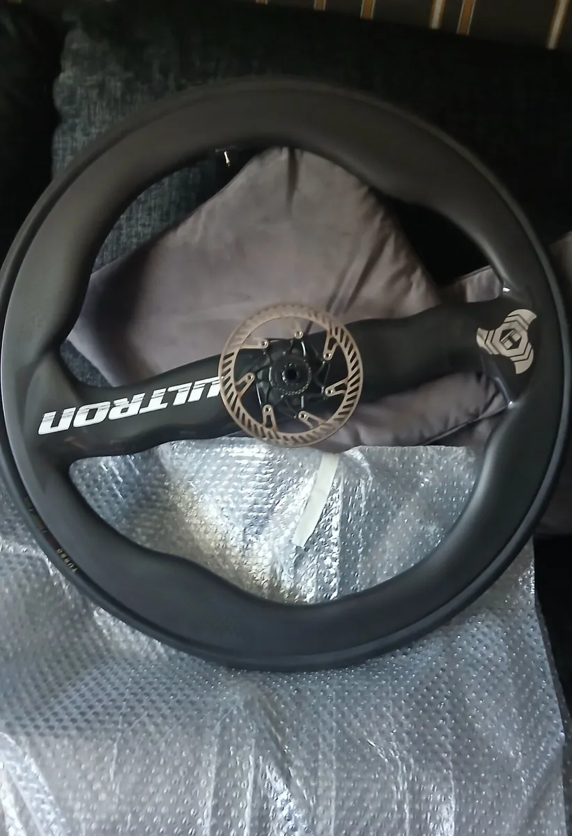 Ultron wheel HIGH SPEC