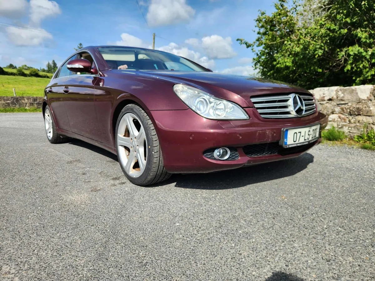 Car - Image 3