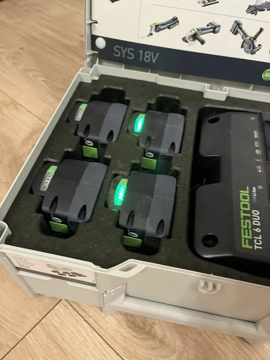 festool Batterys and Charger In Box For Power Tool - Image 1