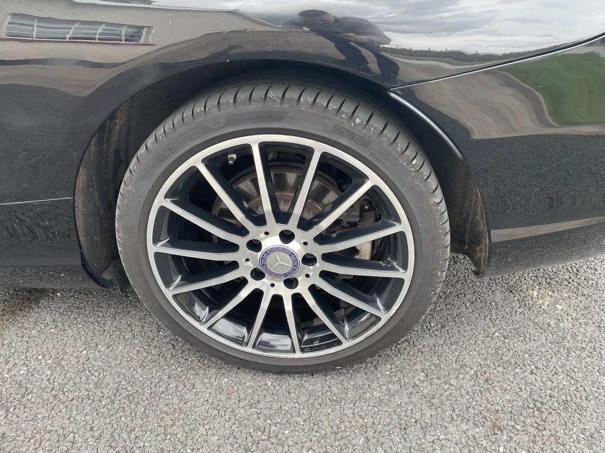 Mercedes-Benz C-Class 2016 - Image 2