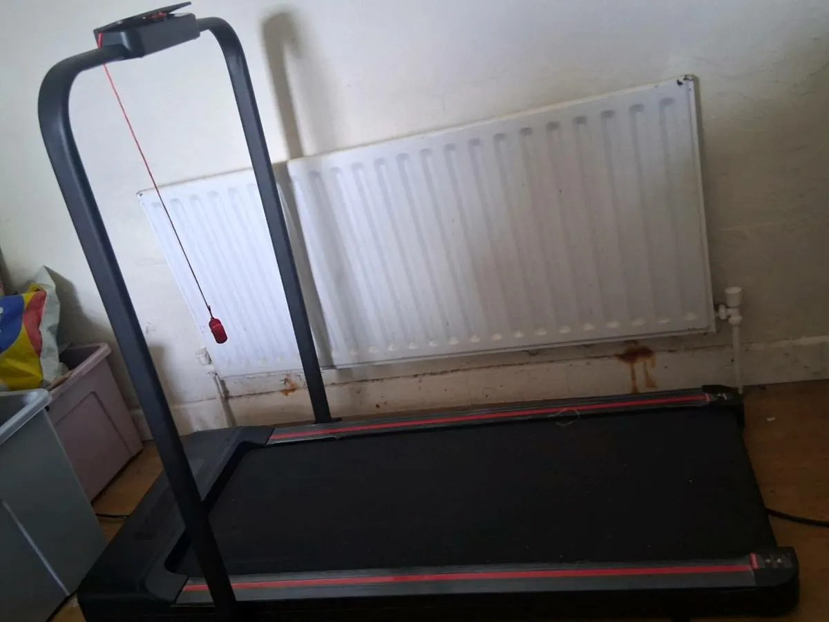 Q2 treadmill - Image 1