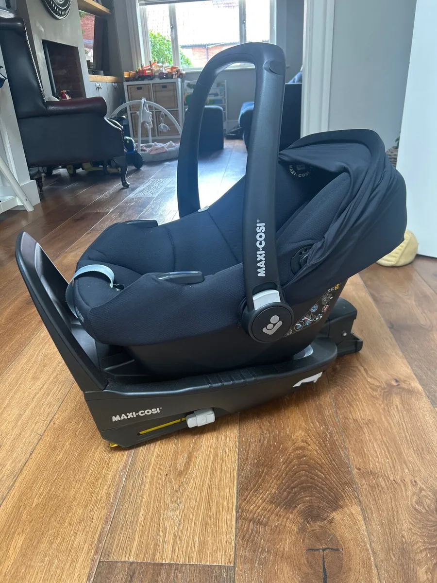 Maxi cosy car seat - Image 2