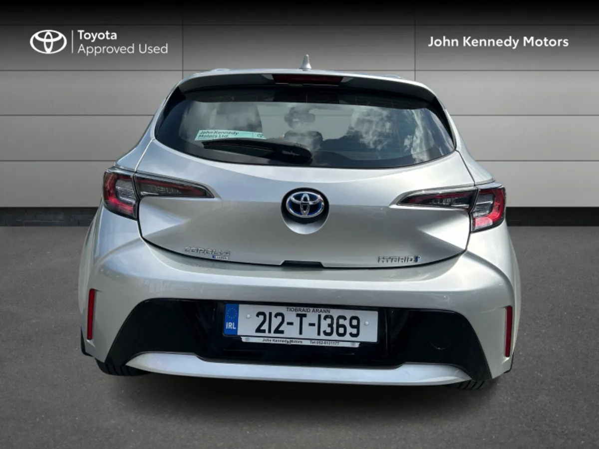Toyota Corolla HYBRID LUNA H/B - Image 4