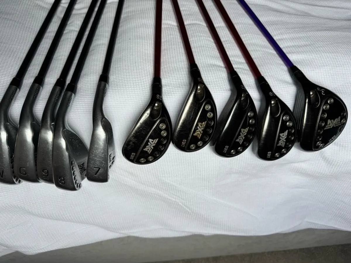 golf clubs - Image 1