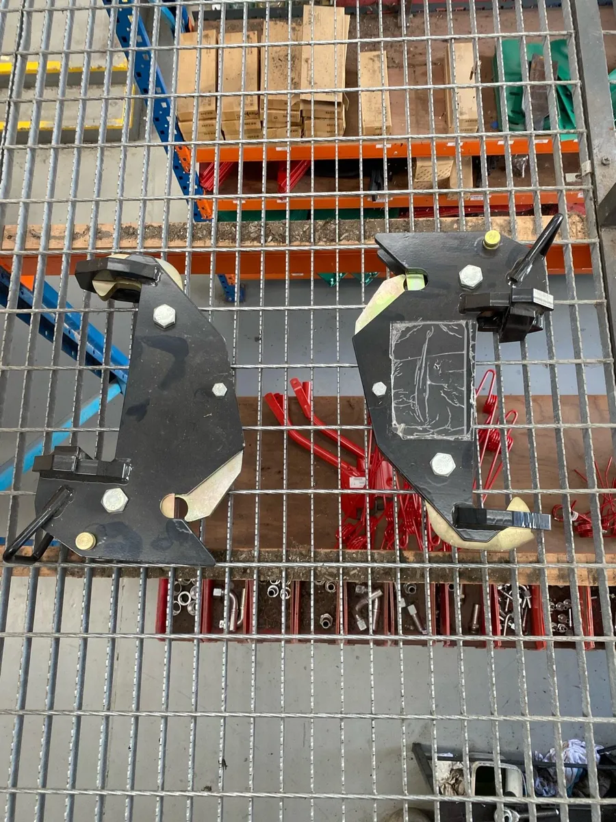 McConnell axle mounted hedge cutter brackets - Image 1