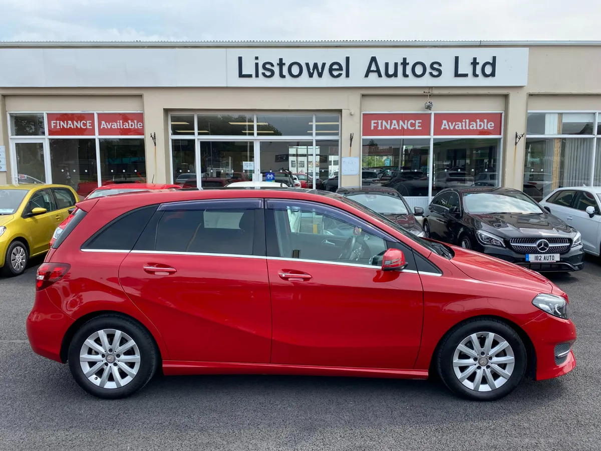 171 MERCEDES BENZ B CLASS 1.6 AUTO * SUNROOF * - Image 1