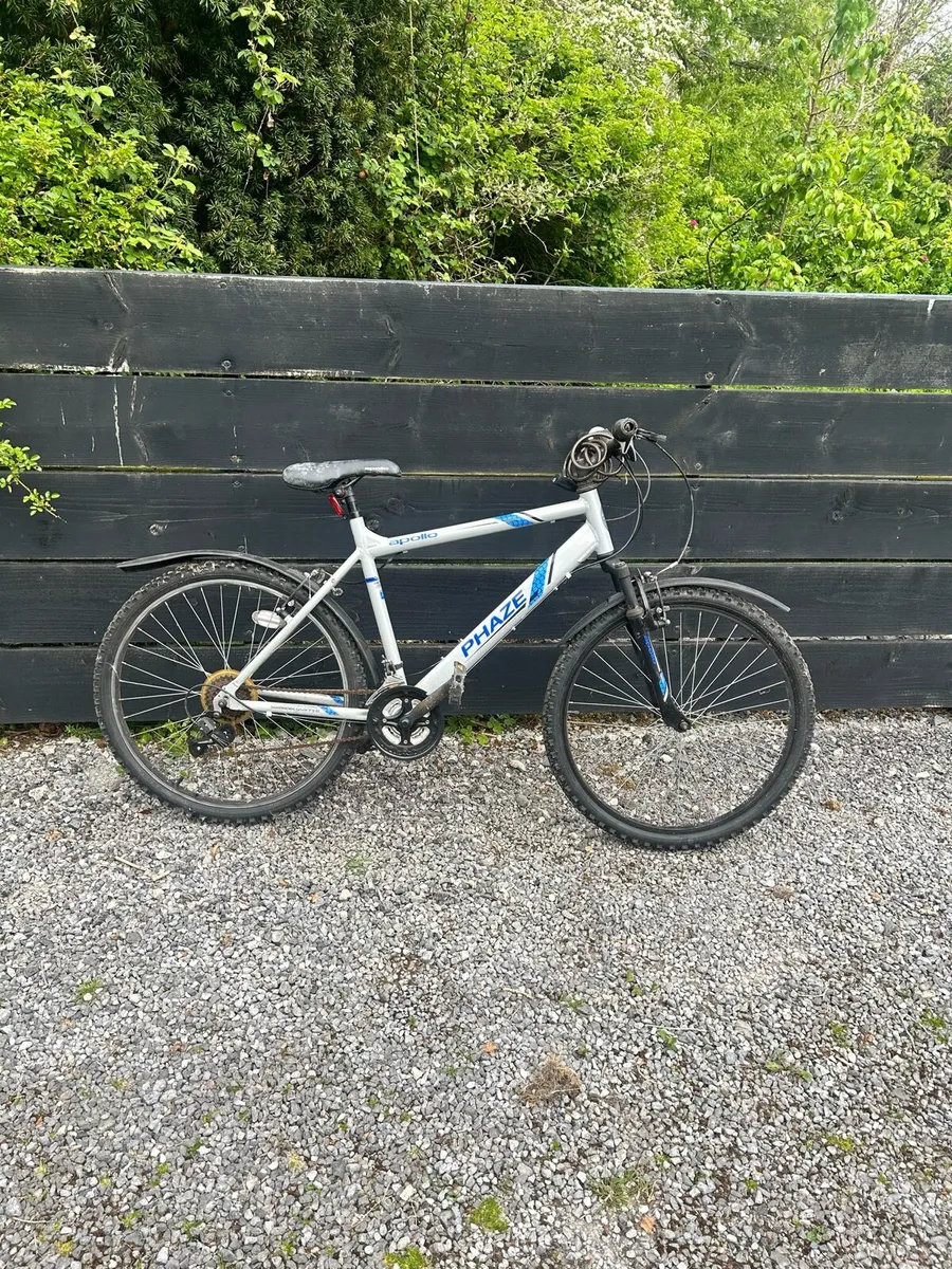 White/Blue Phaze Sports Mountain Bike