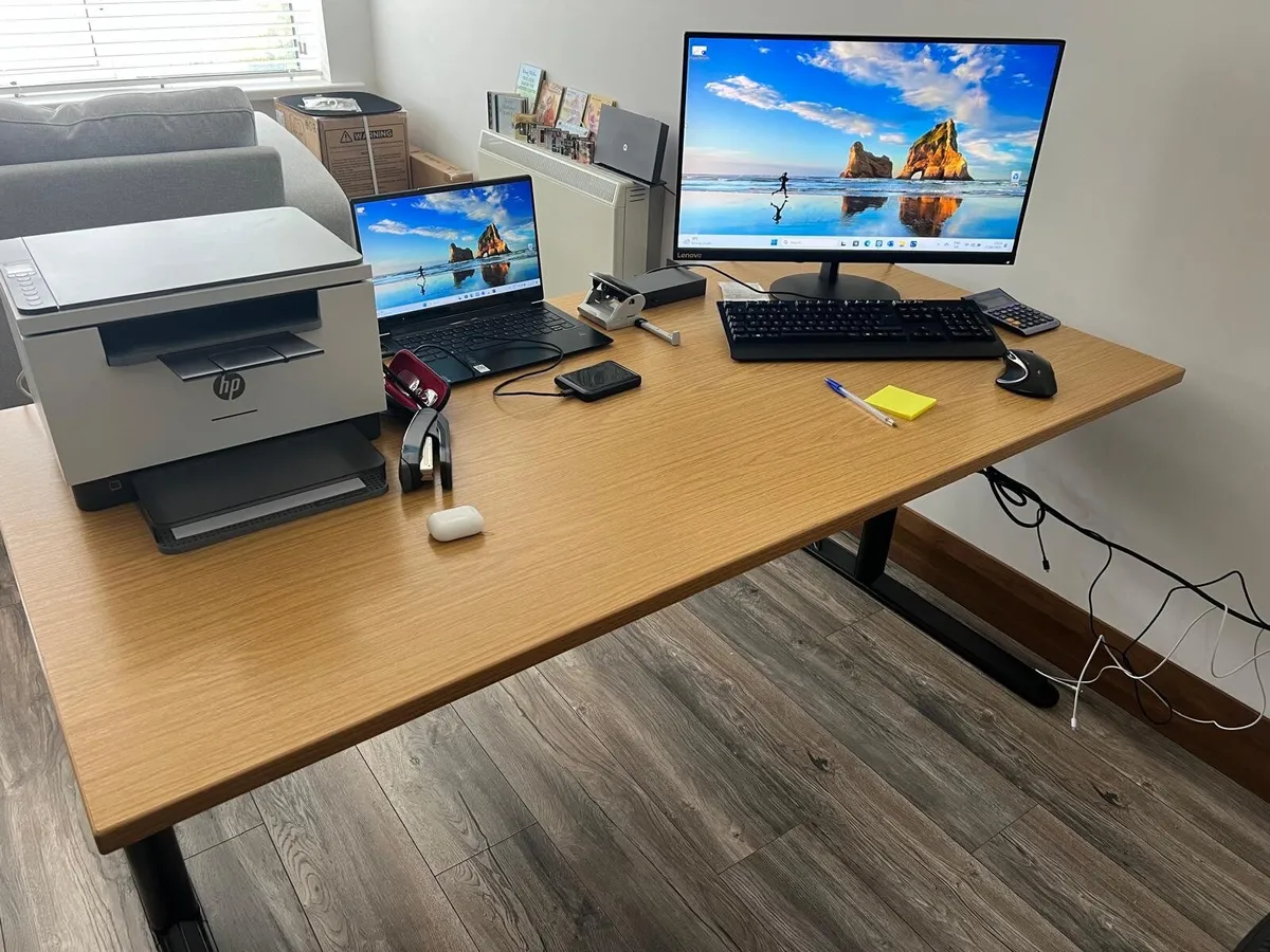 Office Table - Image 1