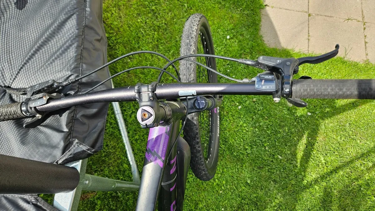 MARIN ROCK SPRING 1 bicycle - Image 4