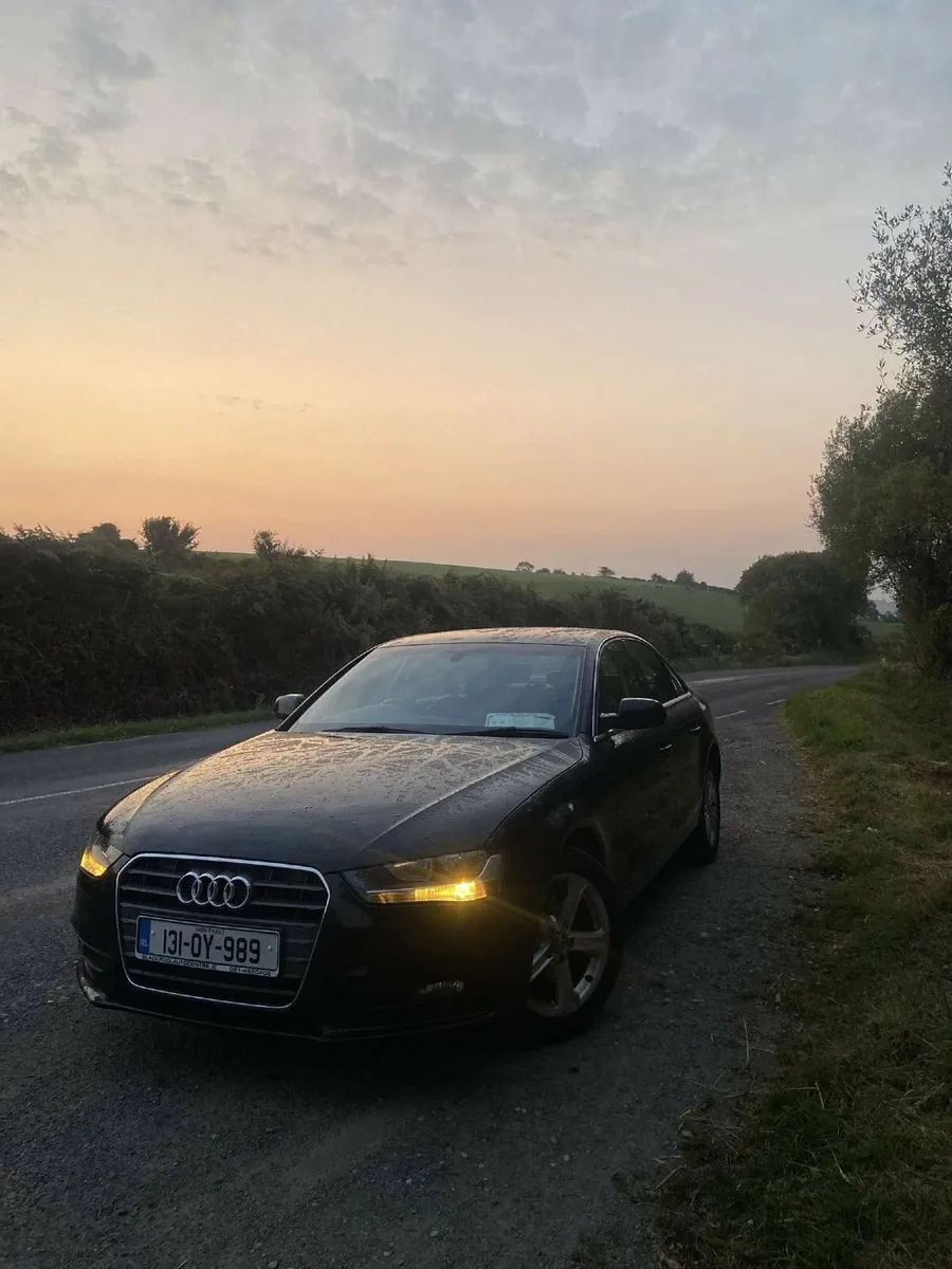 Audi A4 2013 - Image 2