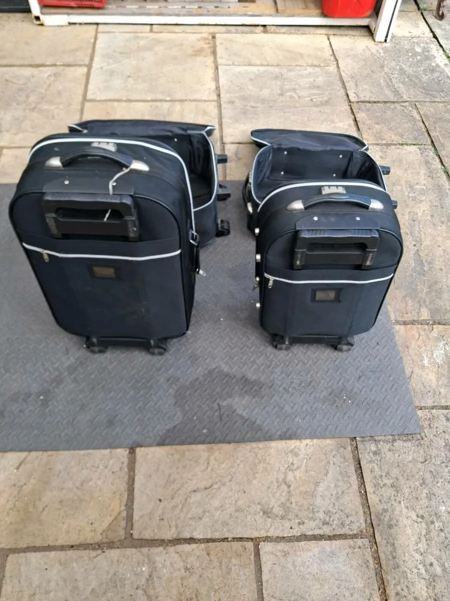 Suitcases - Image 4