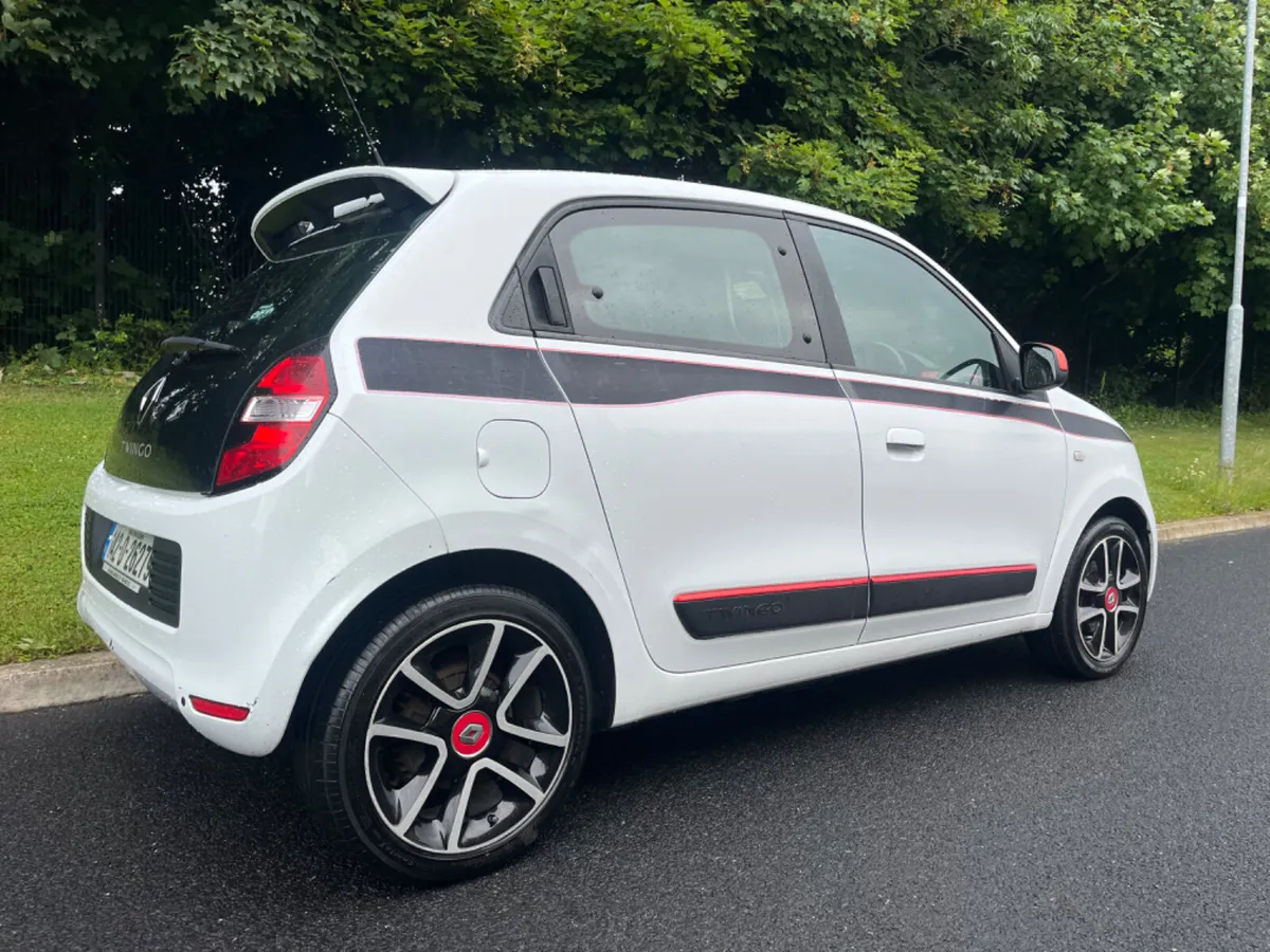 Renault Twingo 2014 - Image 2