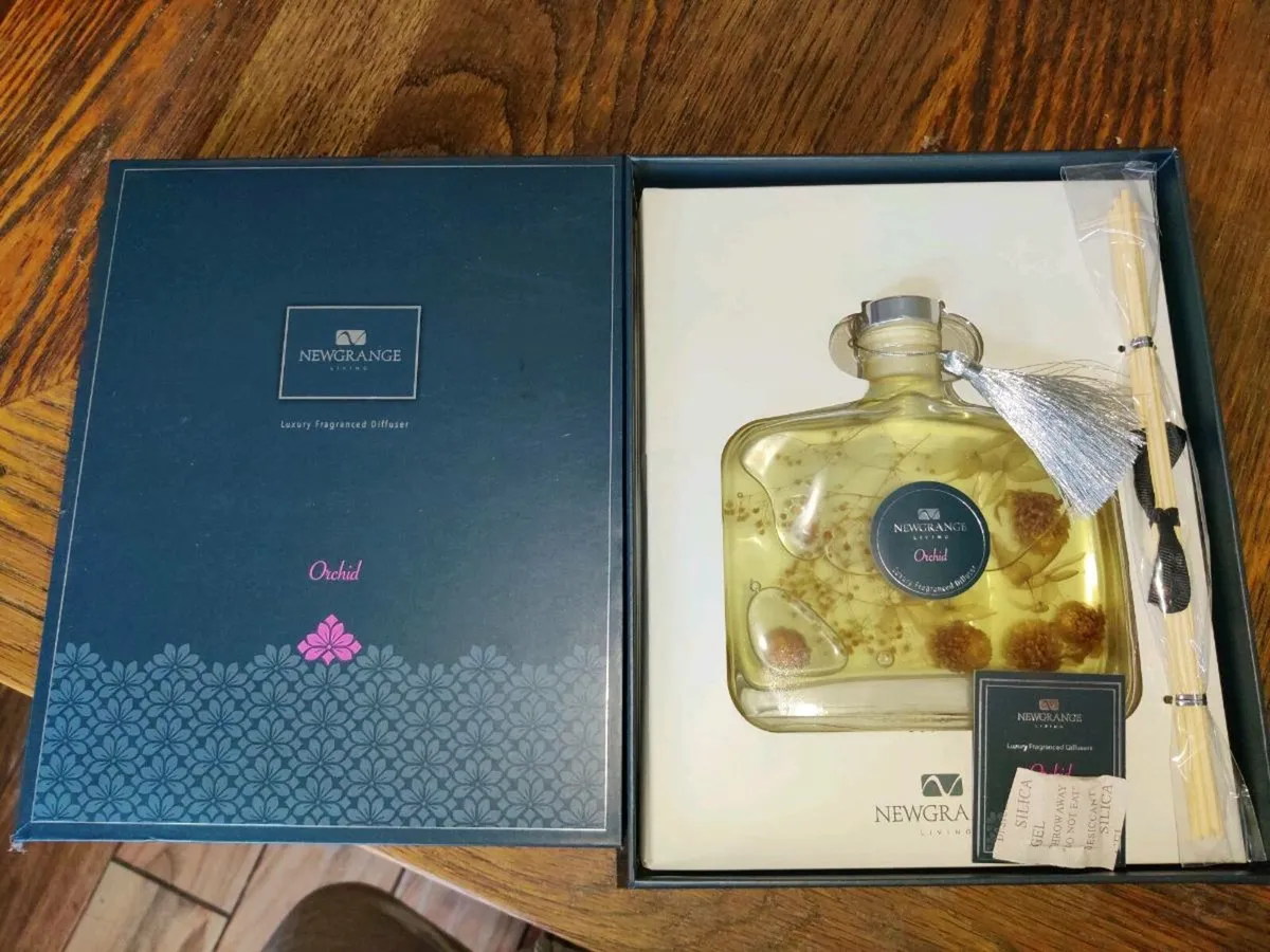 HUGE NEWGRANGE ORCHID DEFUSER, Brand New ! - Image 2