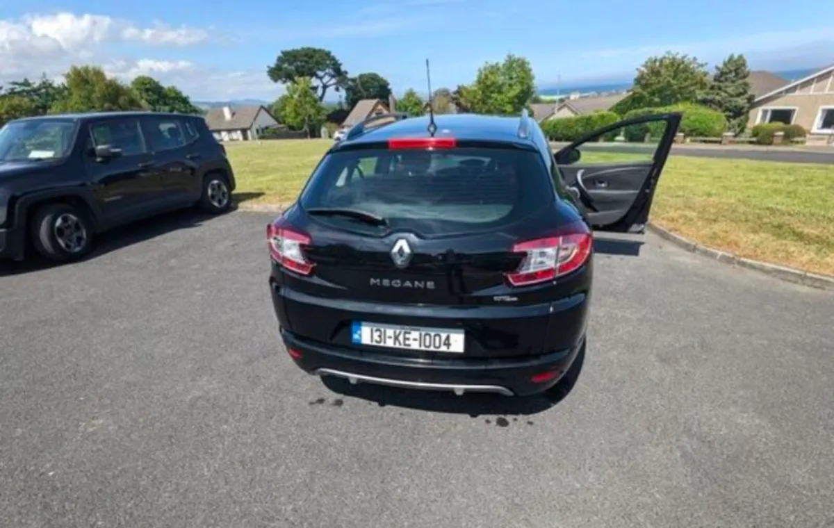 Renault Megane Megane gt 2013, runs great.

NCT un - Image 3