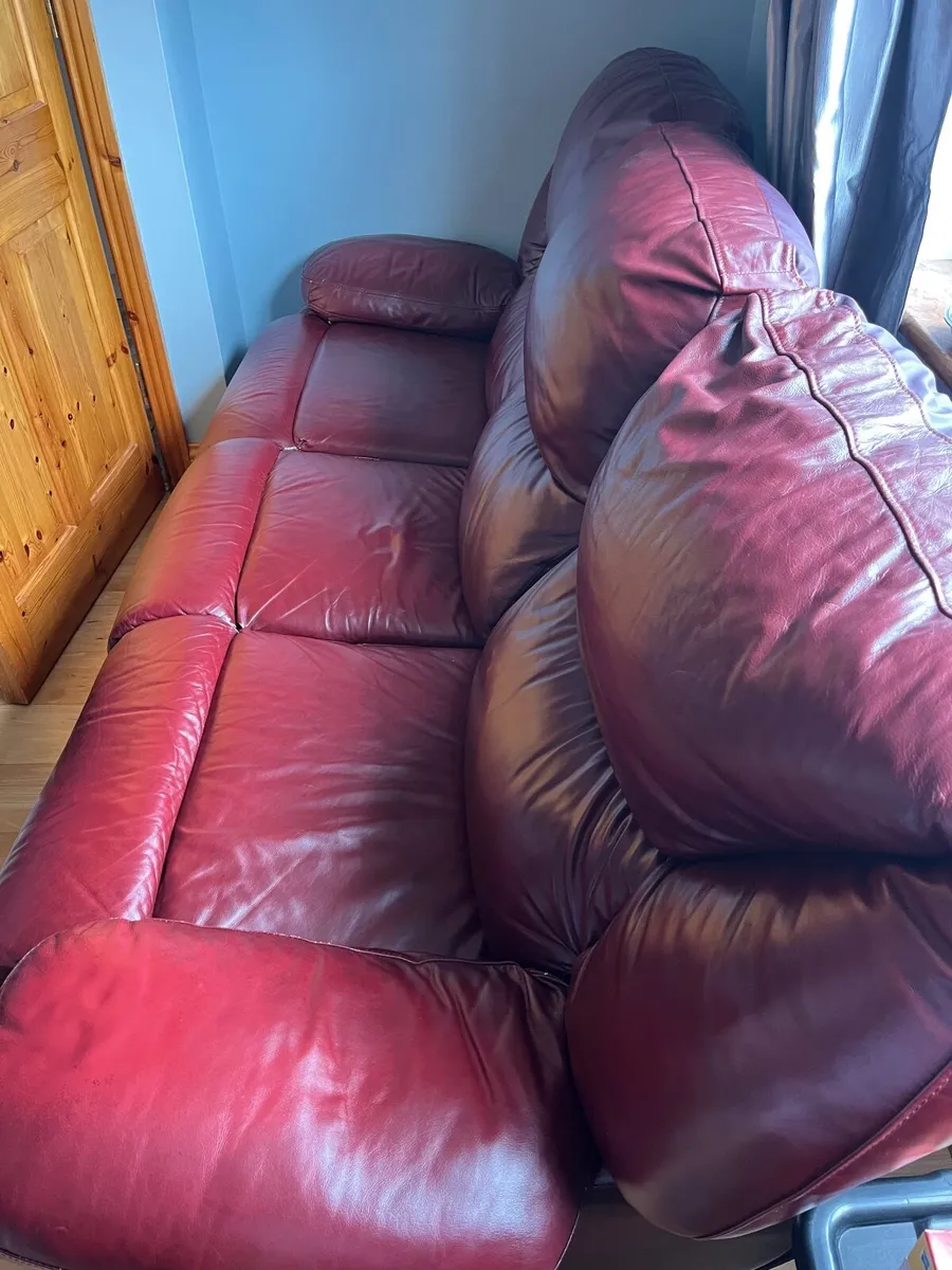 Armchair + Sofa Set - Image 4
