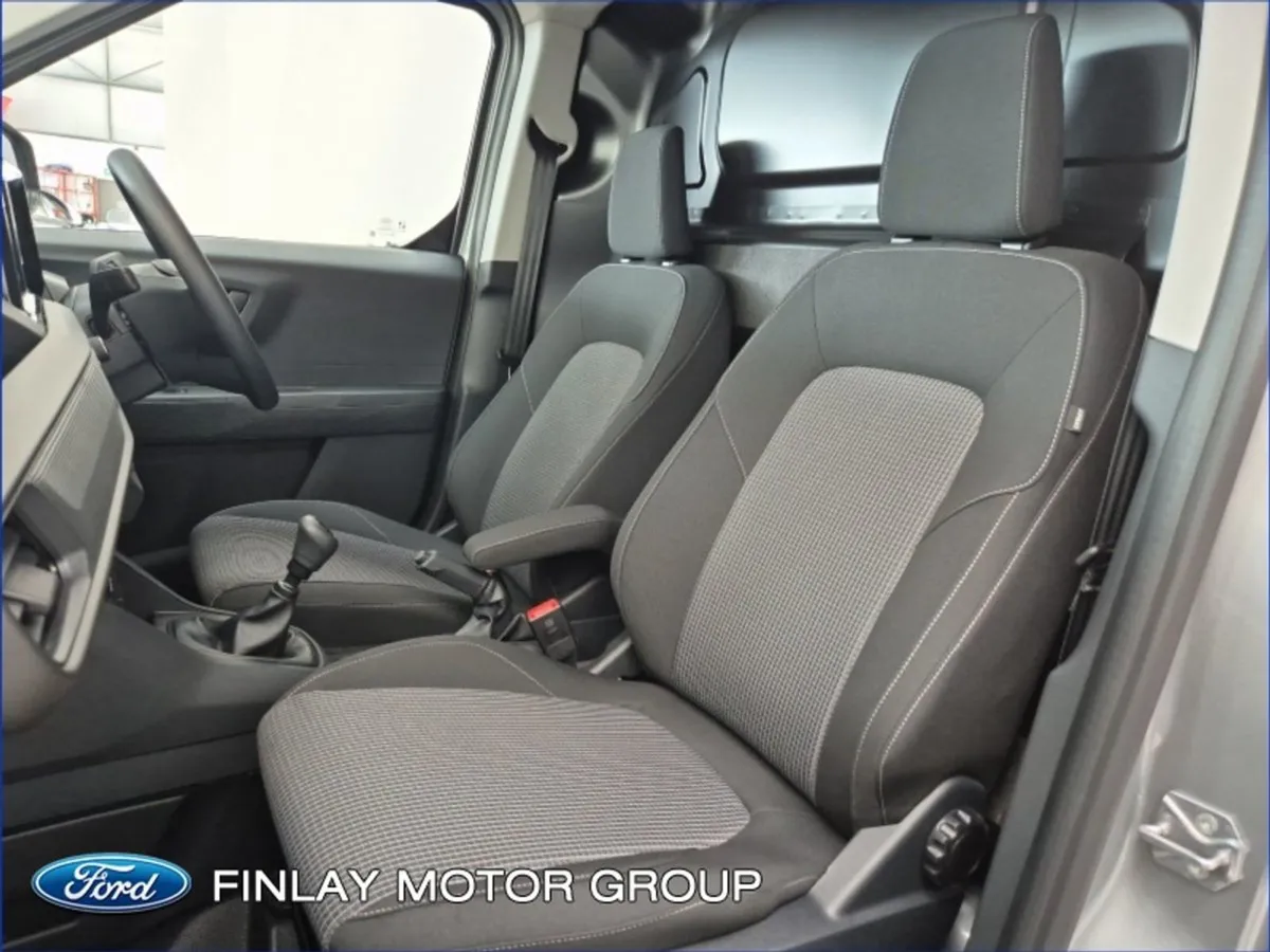 Ford Courier Trend 100PS 1.5 Diesel Manual - Image 4