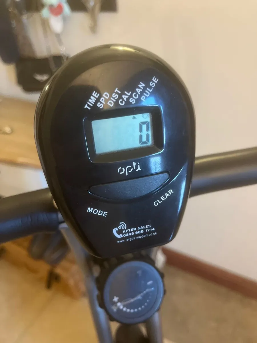 Exercise bike - Image 2