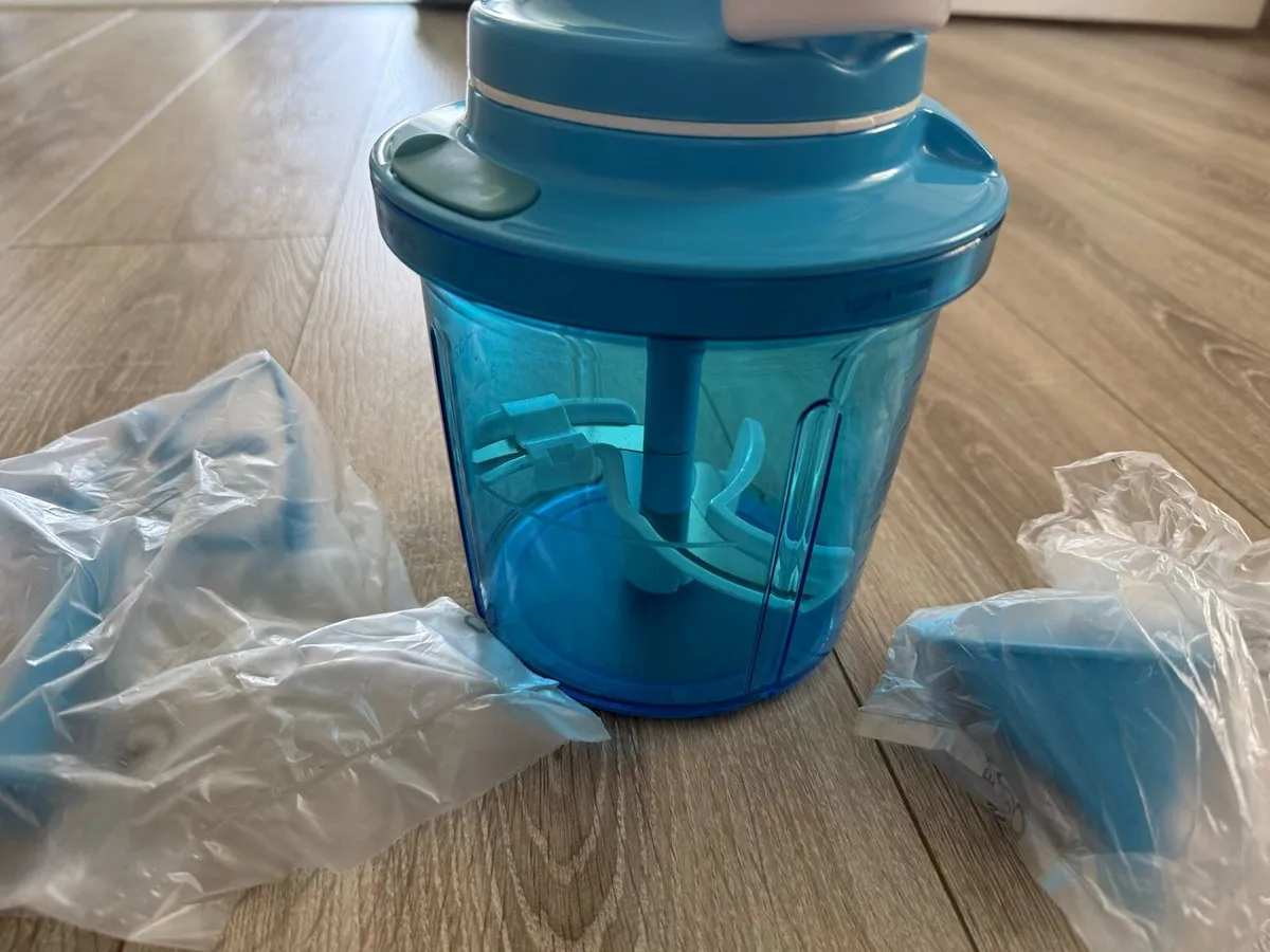 Tupperware Extra Chef - Image 1