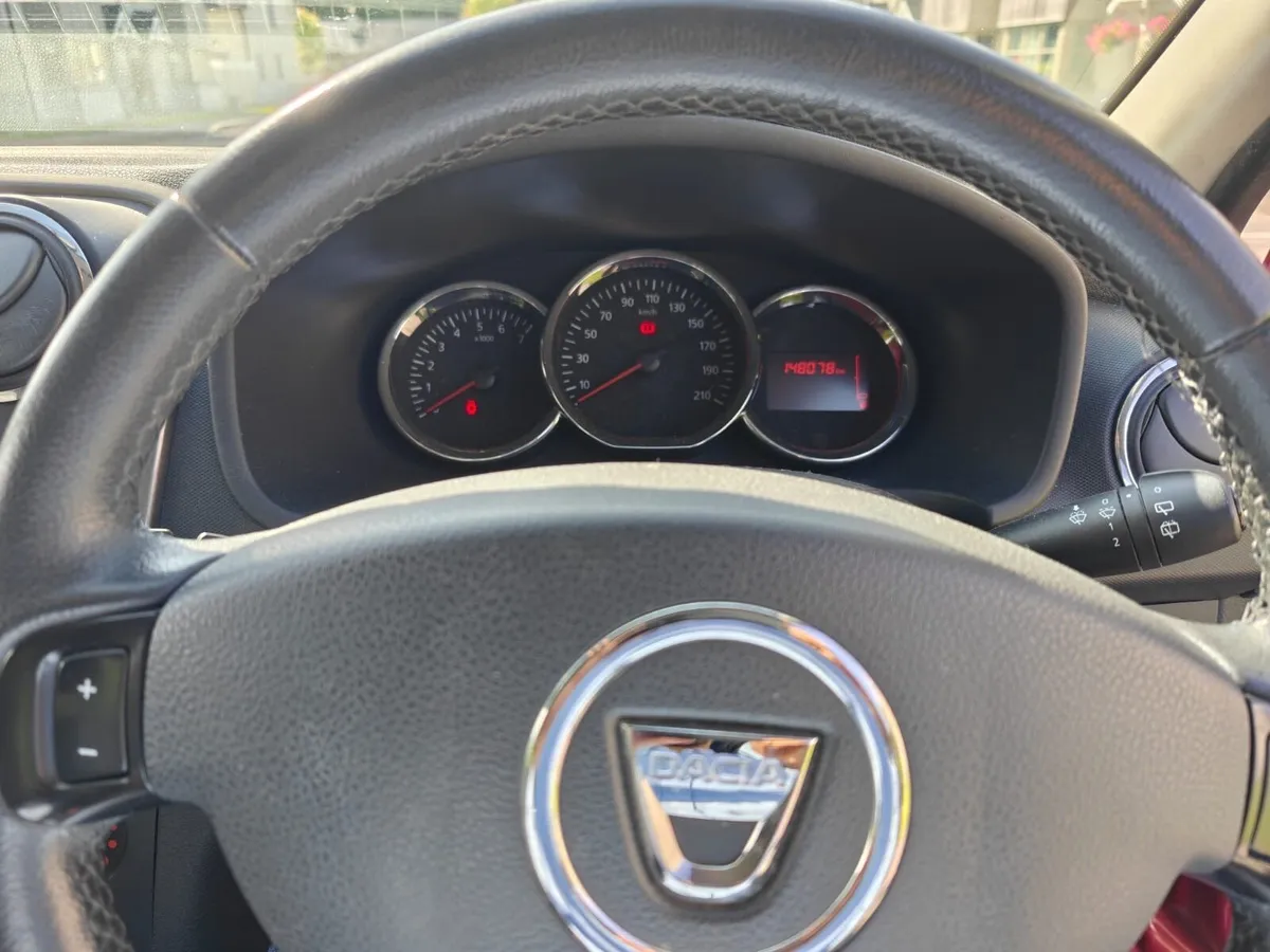 Dacia Logan 2015 - Image 4