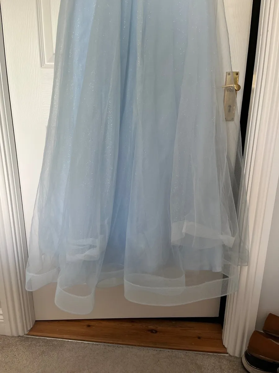 Debs dress - Image 2
