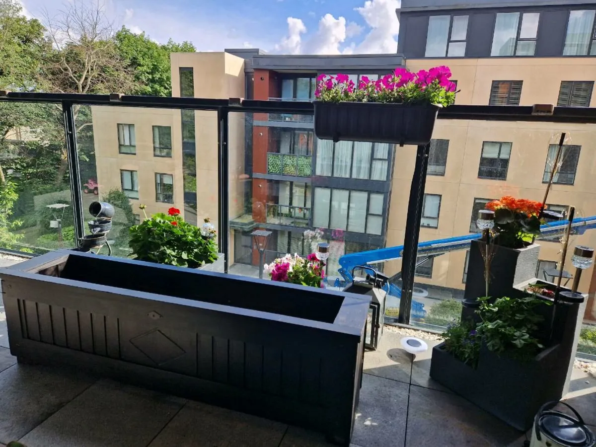 Large Wooden planters - Image 3