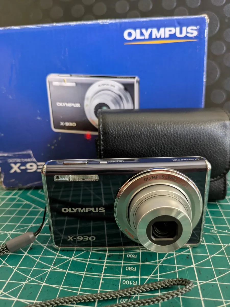 Olympus X-930 12 MP CCD 🌈 digital compact camera - Image 3