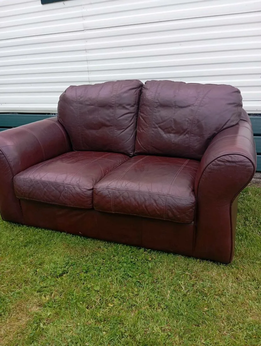 Leather 2 seater sofa x 2 - Image 4
